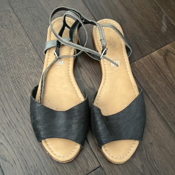 Seychelles sandals with ankle strap size 7.5 - Picture 2 of 5